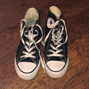 Black high top converse